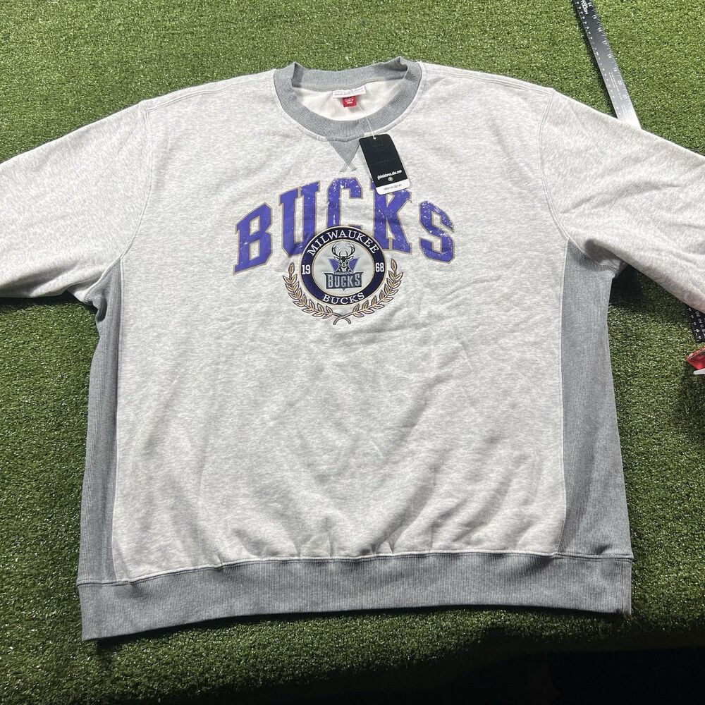 Mitchell & Ness Milwaukee Bucks Heather Gray Pullover Sweatshirt 2XL